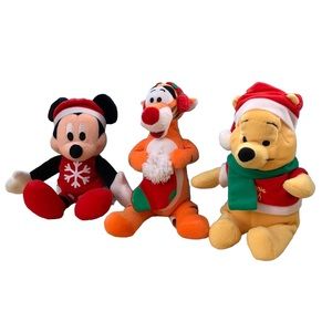 Disney bean bag Christmas plush 8” bundle Mickey Mouse, Tigger, Winnie the Pooh